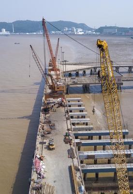 海盐钱塘港口物流码头加紧建设
